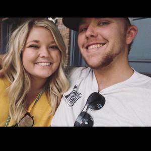 Meet your Posher, Katelyn